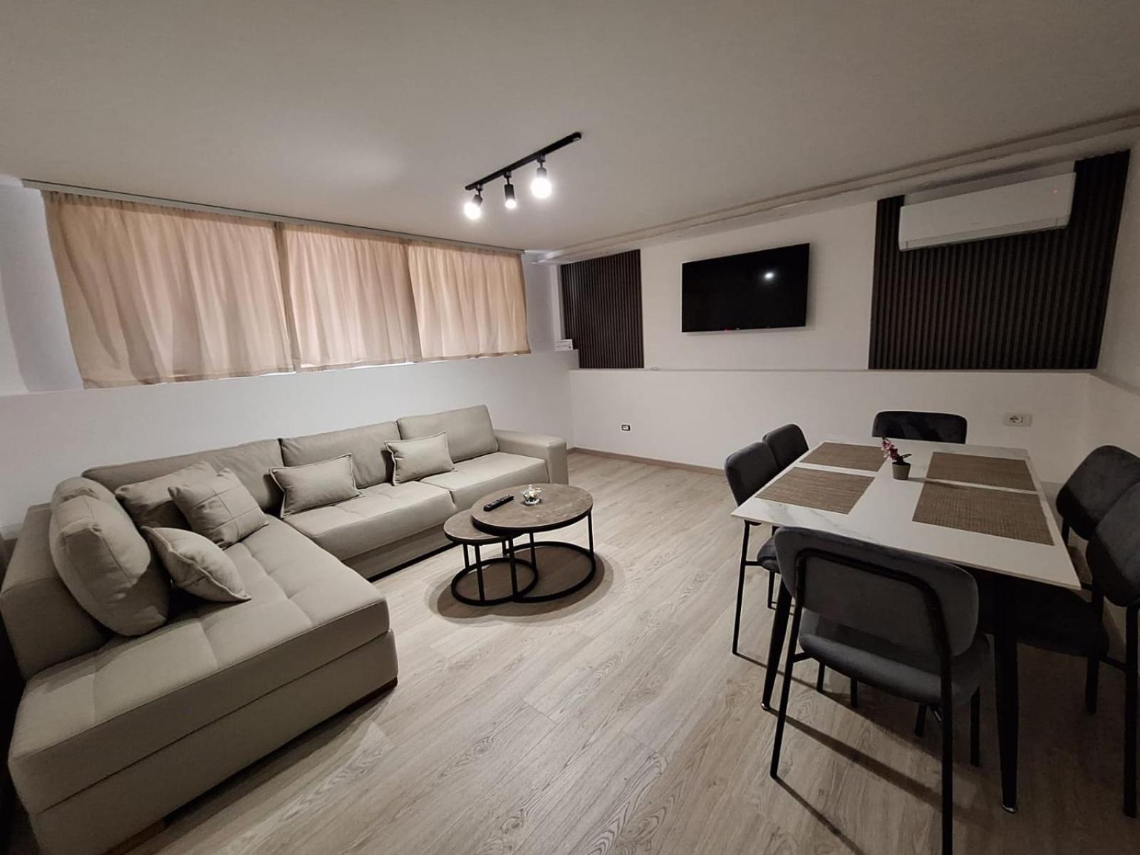 Flowers Guesthouse Τίρανα Εξωτερικό φωτογραφία